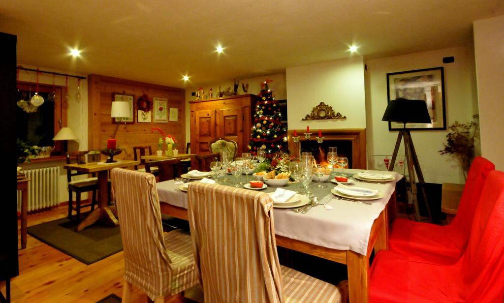 Maison Perriere - D'hotes & Jacuzzi Bed & Breakfast 2*