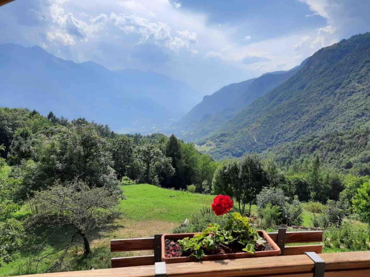 Maison Perriere - D'hotes & Jacuzzi Bed & Breakfast Saint-Vincent