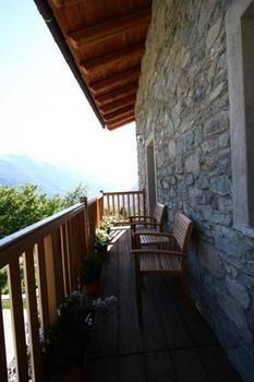Bed & Breakfast Maison Perriere - D'hotes & Jacuzzi 2*
